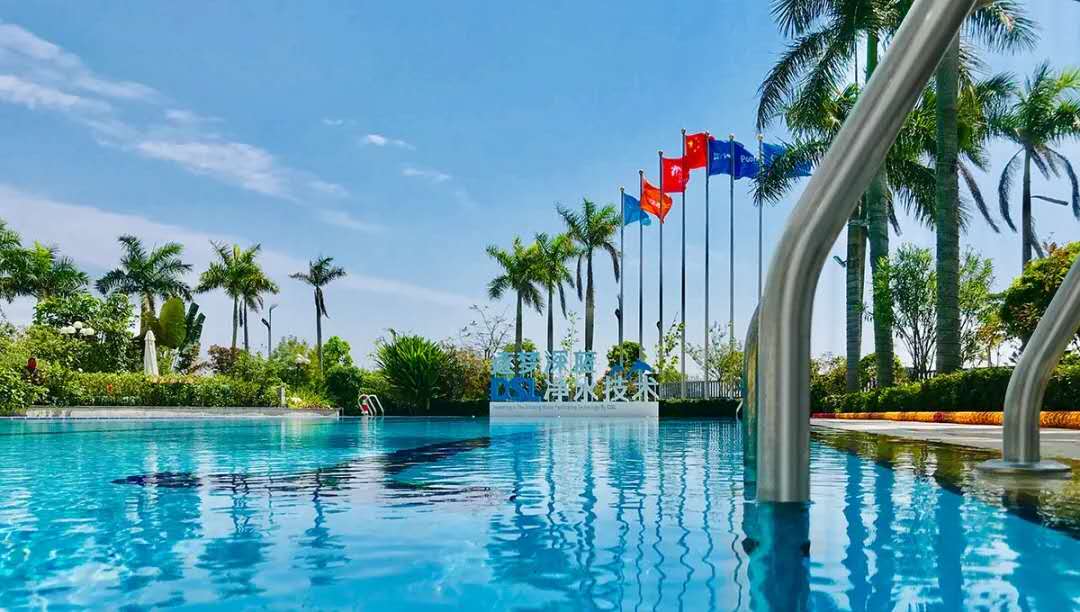 如何選擇一款好的泳池水處理設(shè)備？