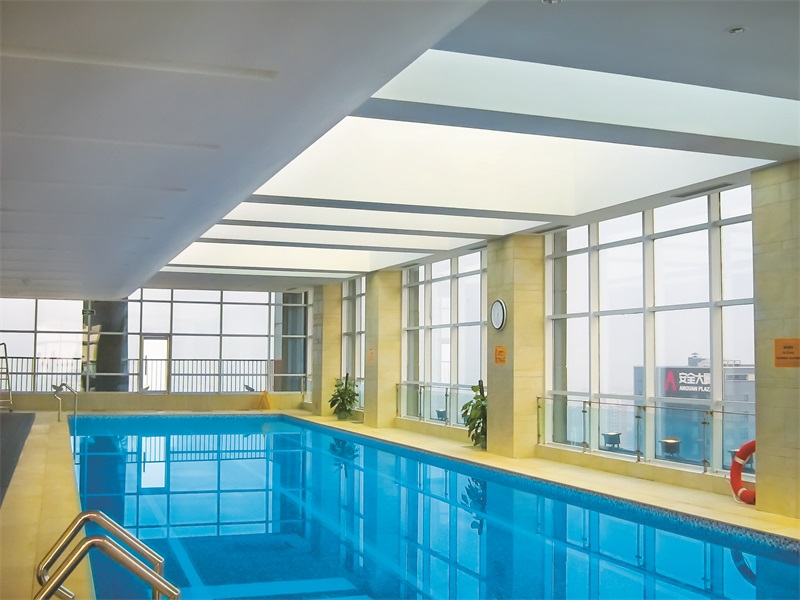 室內泳池臭味,室內游泳池氯味,室內游泳池